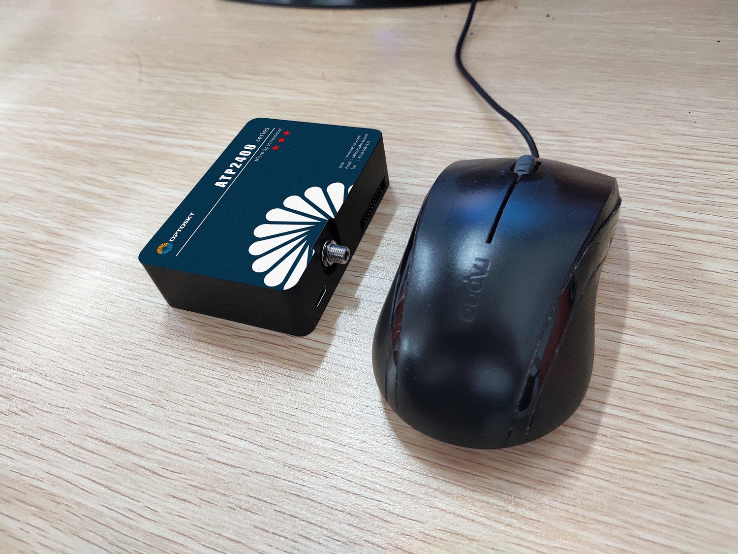 ATP2400 超薄型 微型光纤光谱仪